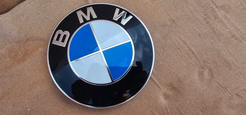 Emblema noua originala BMW Seria 7 G11 G12 2016 - 2021