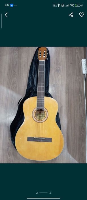 Гитара окустическая