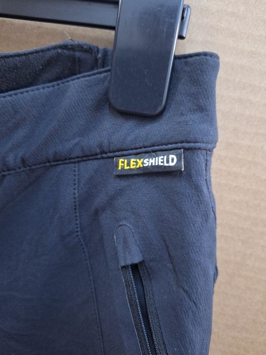 Pantaloni iarna Jack Wolkskin, FLEXSHIELD, căptușeală prptectie frig