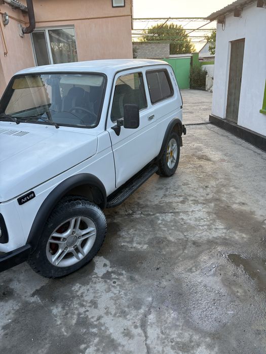 Продам авто Ваз Нива 2121