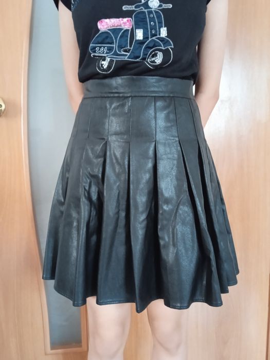 Юбка подростковая кожаная