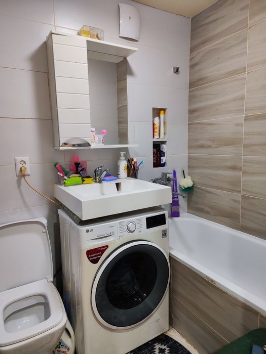 Продам 2 комнатную квартиру