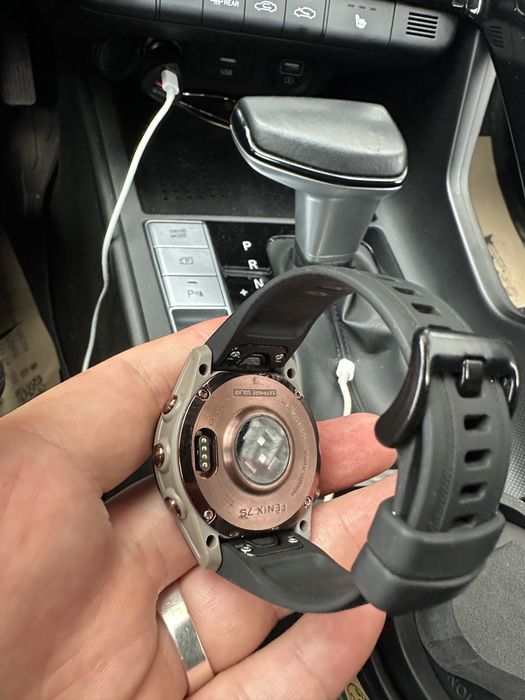 Продам Garmin Fenix 7s
