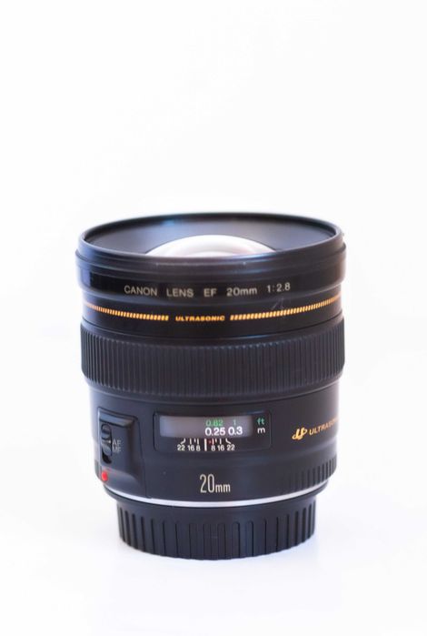 Obiectiv CANON 20mm f2.8 USM Ultrawide FullFrame La cutie