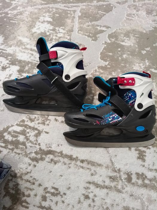 Коньки с регулируемым размером 38-41