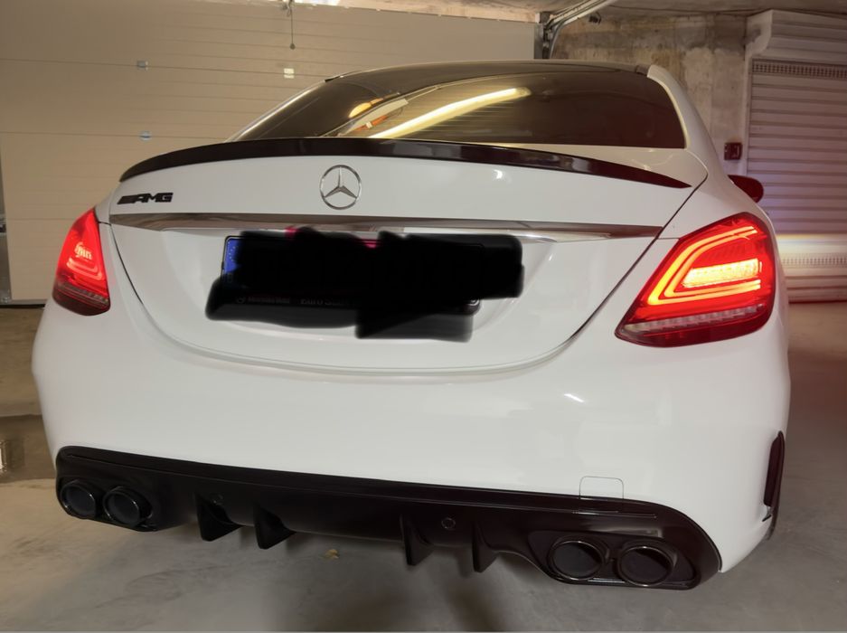 Заден Лип спойлер за w205