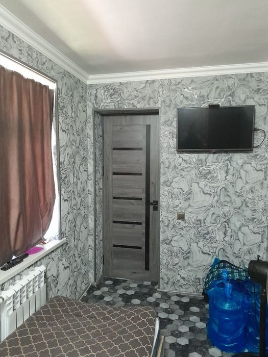 Продаётся квартира 1 комнатная переделанная в 3 комнатную