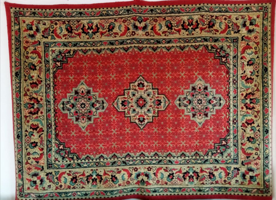 Продам шерстяной ковёр