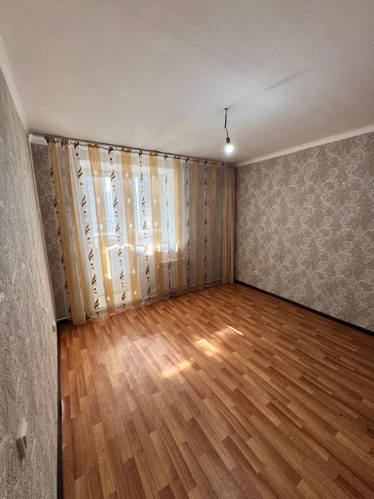 Продам 2-комнатную квартиру