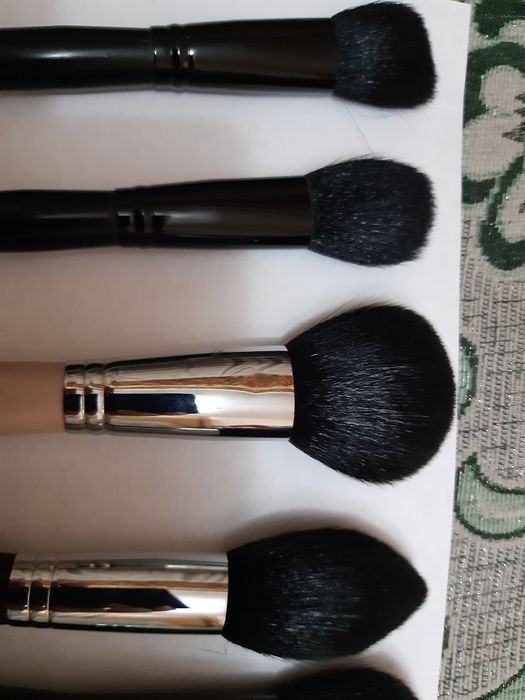 Кисточки для макияжа