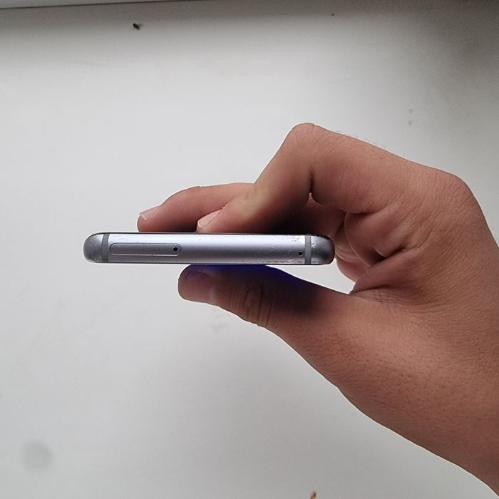 Samsung Galaxy A8 Продаю