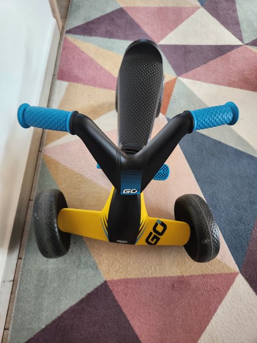 Kart cu pedale pentru copii