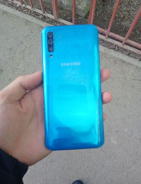 Samsung a50 128GB