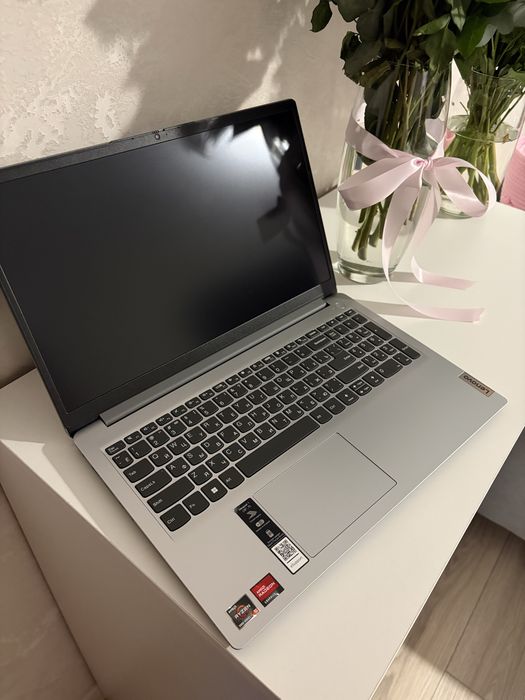 Ноутбук Lenovo для работы