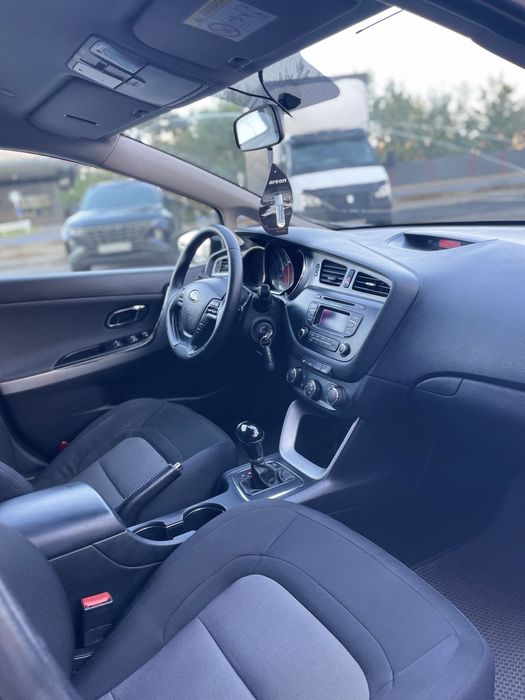 Kia ceed 2013 года