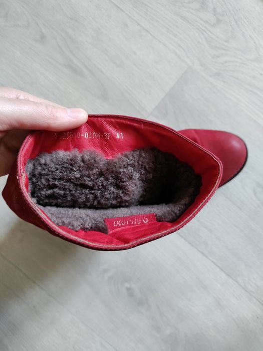 Зимние замшевые сапоги