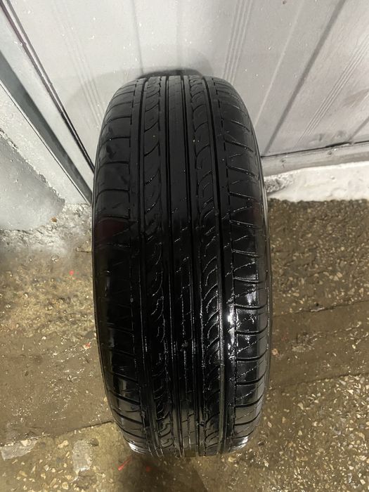 Продам комплект резины с дисками