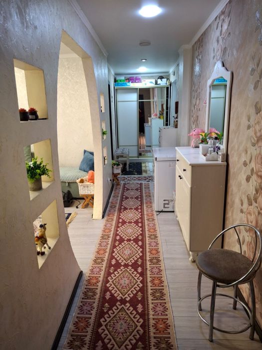 Продается полноценная трехкомнатная квартира