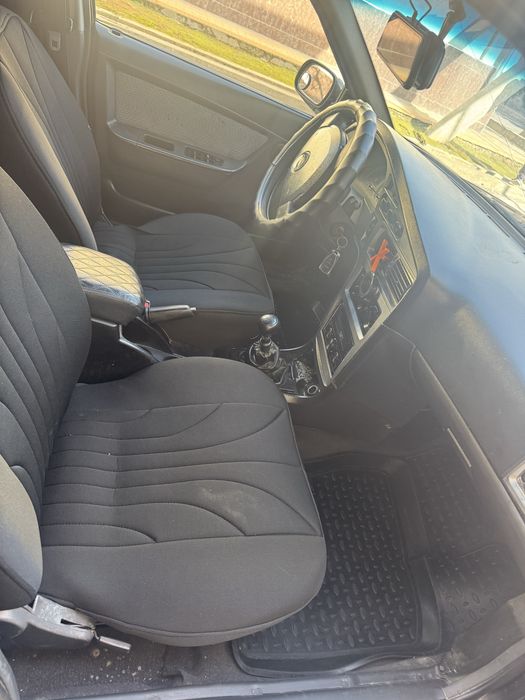 Sotiladi Nexia 2 dons 1,6 metan super srochna gen bor