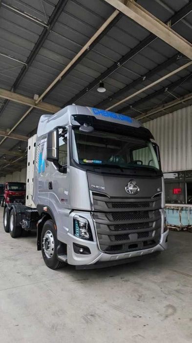 DongFeng Тягач от завода