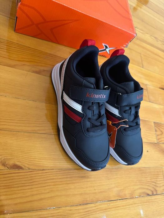 Кроссовки для мальчиков