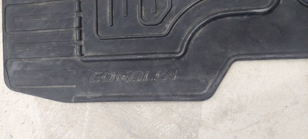 Полик тойота королла 2014г/в