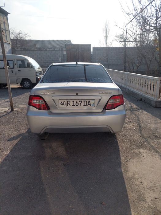 Нексия 2 сотилади