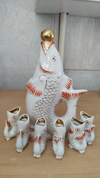 Статуэтки фарфоровые