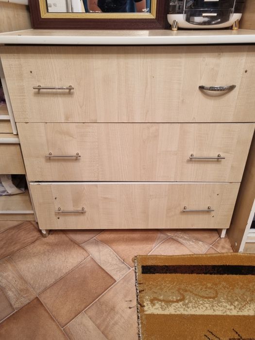 Столик комод 2 тумбочки