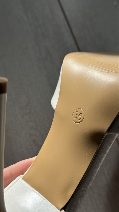 туфли лодочки белые новые