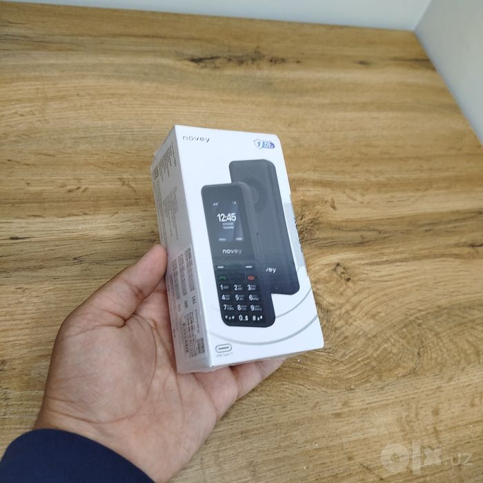 Novey 101 Кнопочный телефон