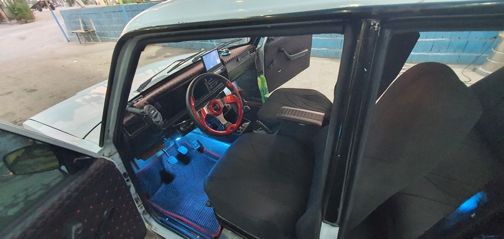 Vaz 21.07  yurib turgan moshina ishi yoq hichqanaqa