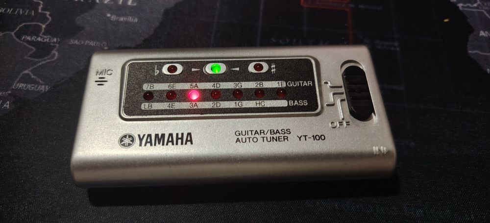 Тюнер YAMAHA YT-100