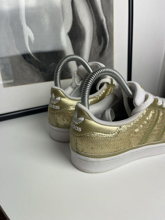 Adidasi adidas superstar gold