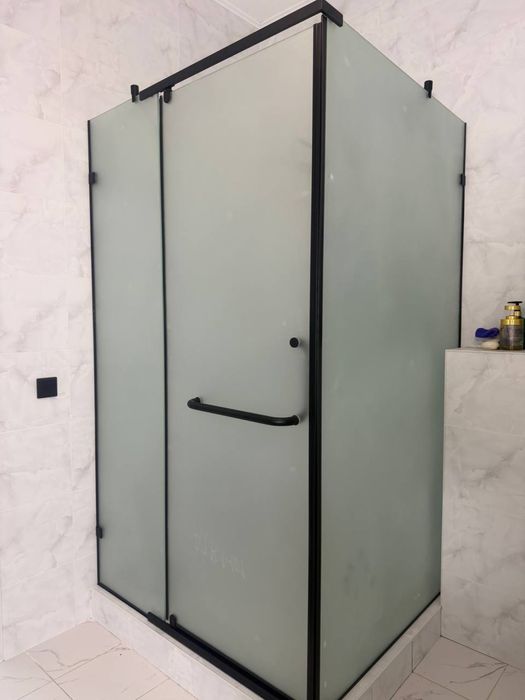 Душевая кабина стекло