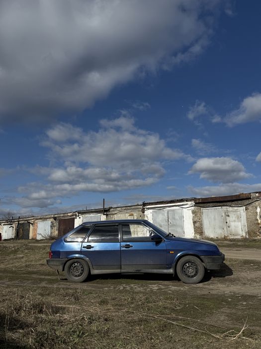 продам бодрую 2109