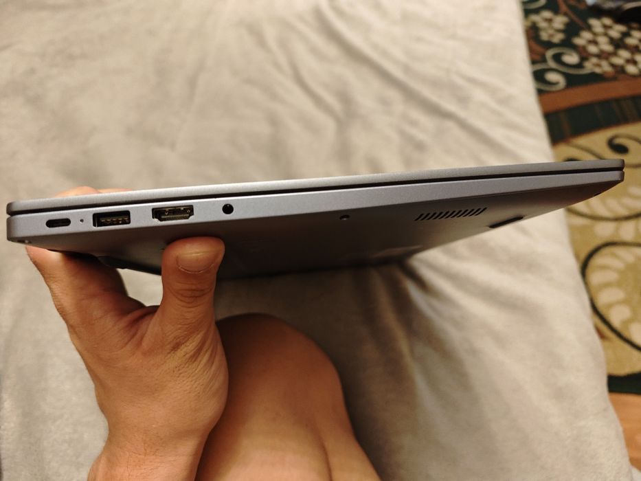 Huawei MateBook D16