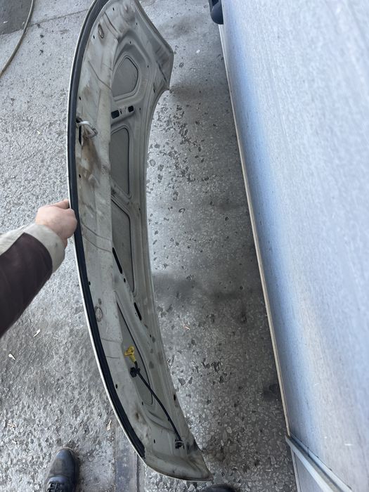 Капот Hyundai Starex H1 оригинал