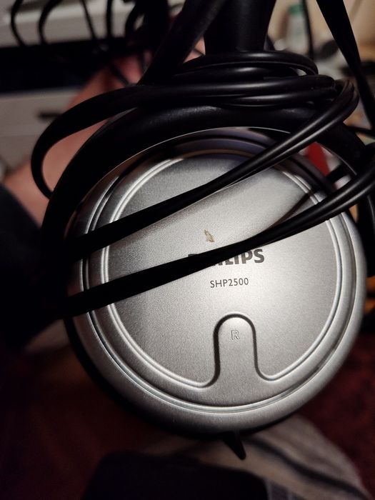 Căști Philips mari