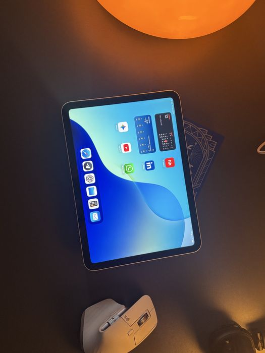 Ipad 10th в отличном состоянии