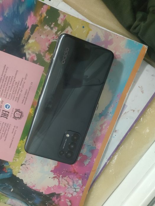 Продам смартфон  орро рено5