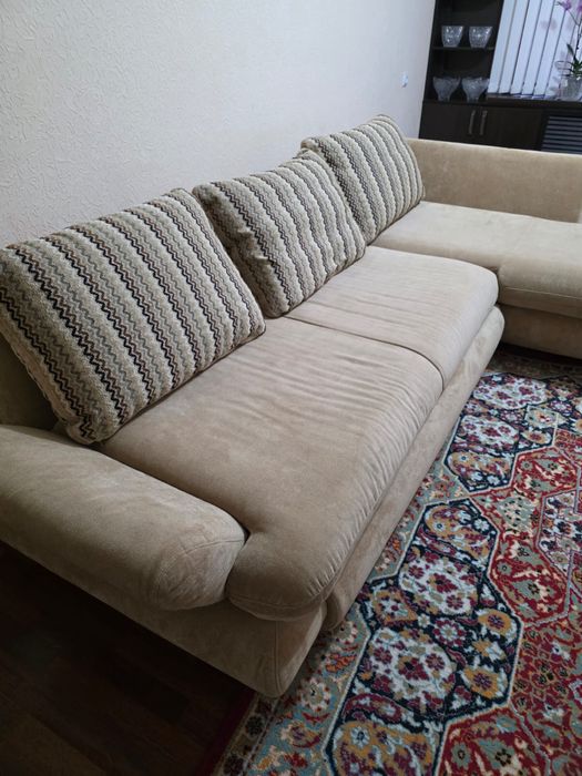 Продам ухоженный диван
