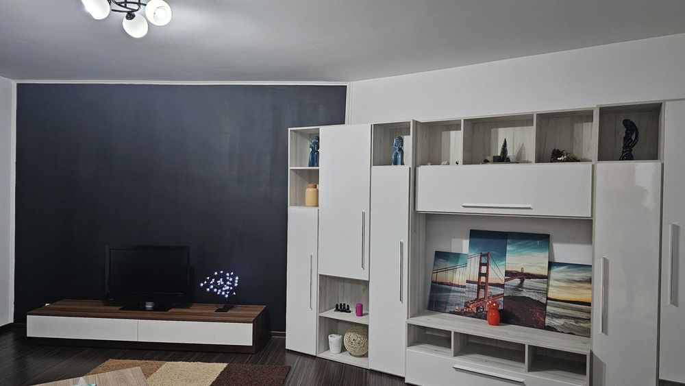 Inchiriere apartament