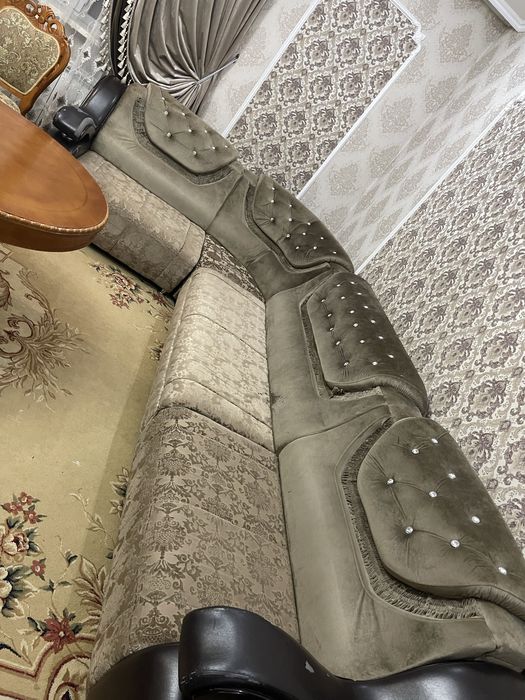 Диван мягкий угловой