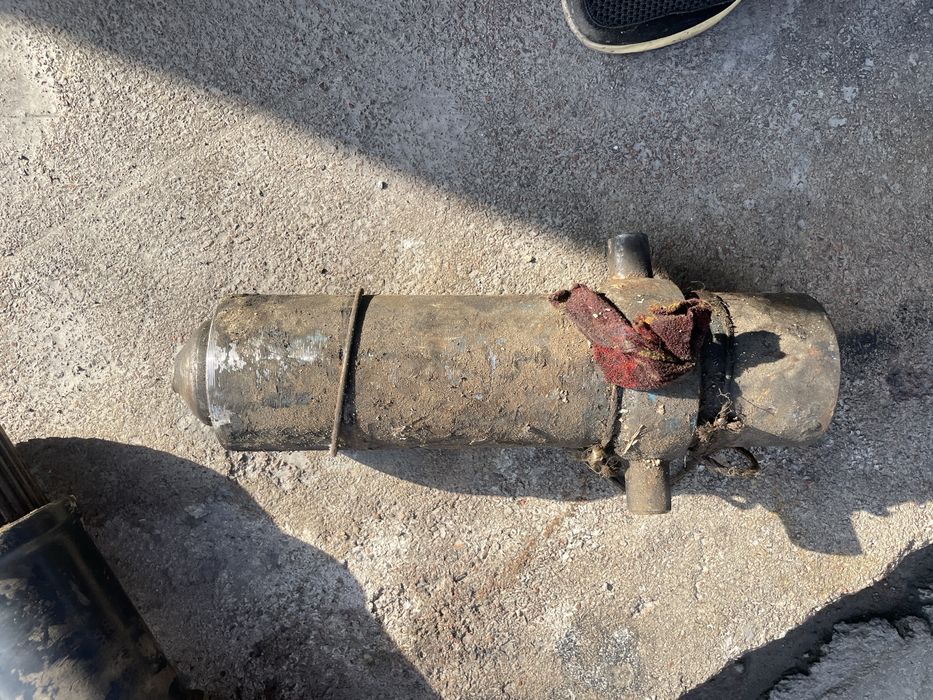 Трактор подёмник сотилади