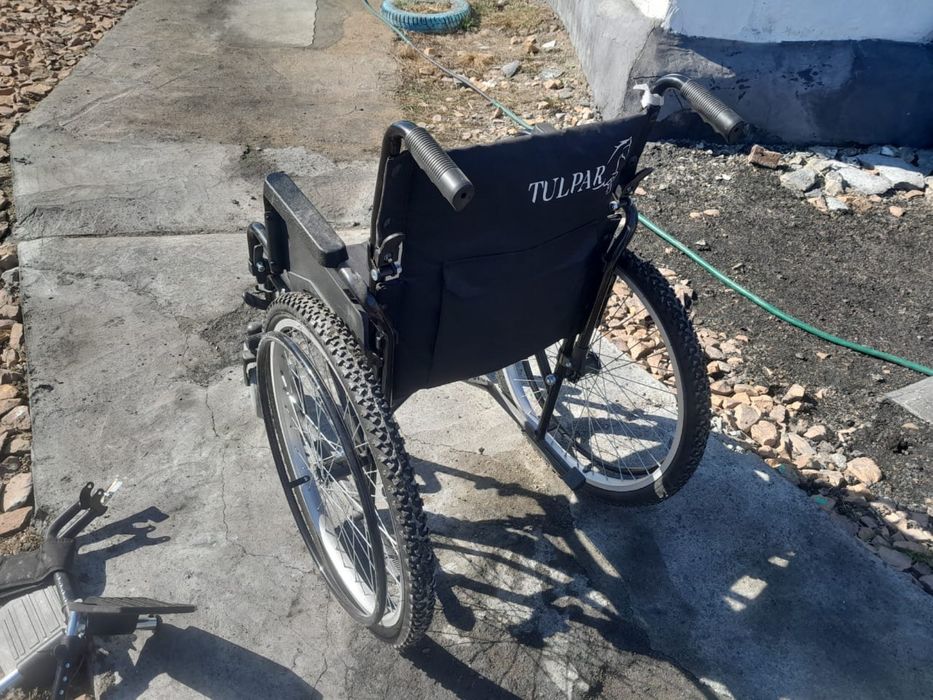 Инвалидная коляска