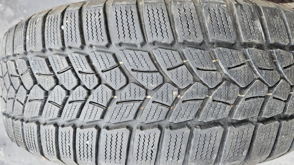 2бр гуми 185 60 14 фаерстоун