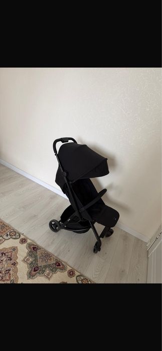 Продам коляску anex air Z!!!