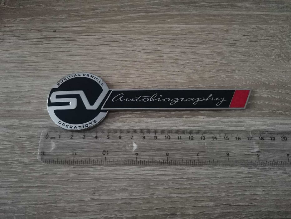 Range Rover SV Autobiography емблема сребро с черно