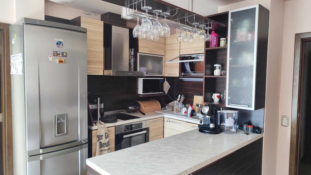 Дава се под наем Тристаен апартамент в Варна, Трошево - 86 кв.м за 459 € - Снимка #9